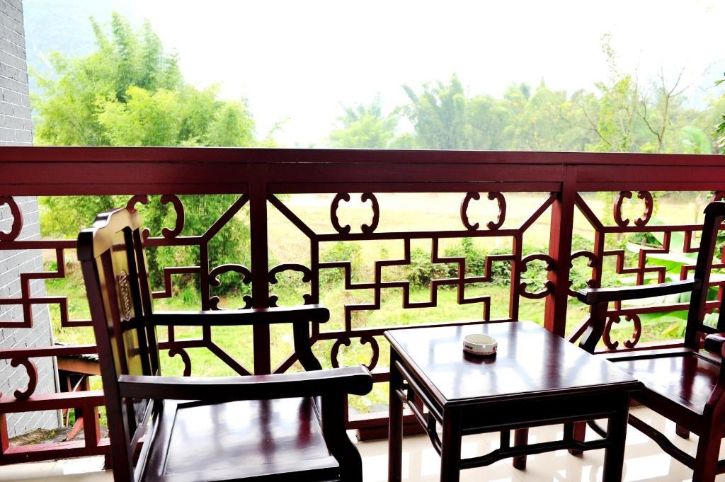 Dragon River Retreat Hotel Yangshuo Ruang foto